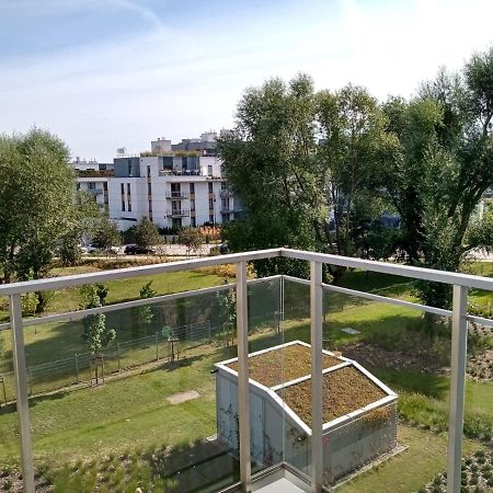 Cozy Apartment In Wilanow Varşovia Exterior foto