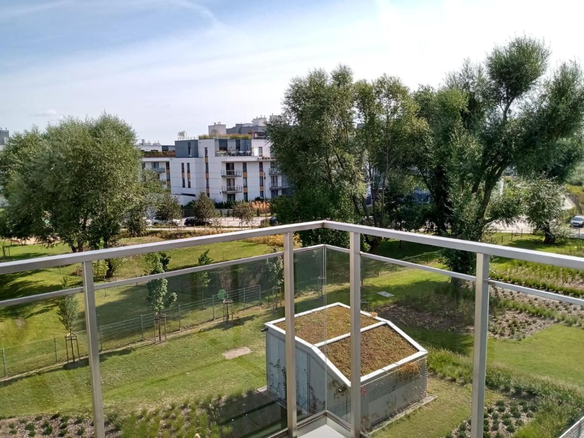 Cozy Apartment In Wilanow Varşovia Exterior foto